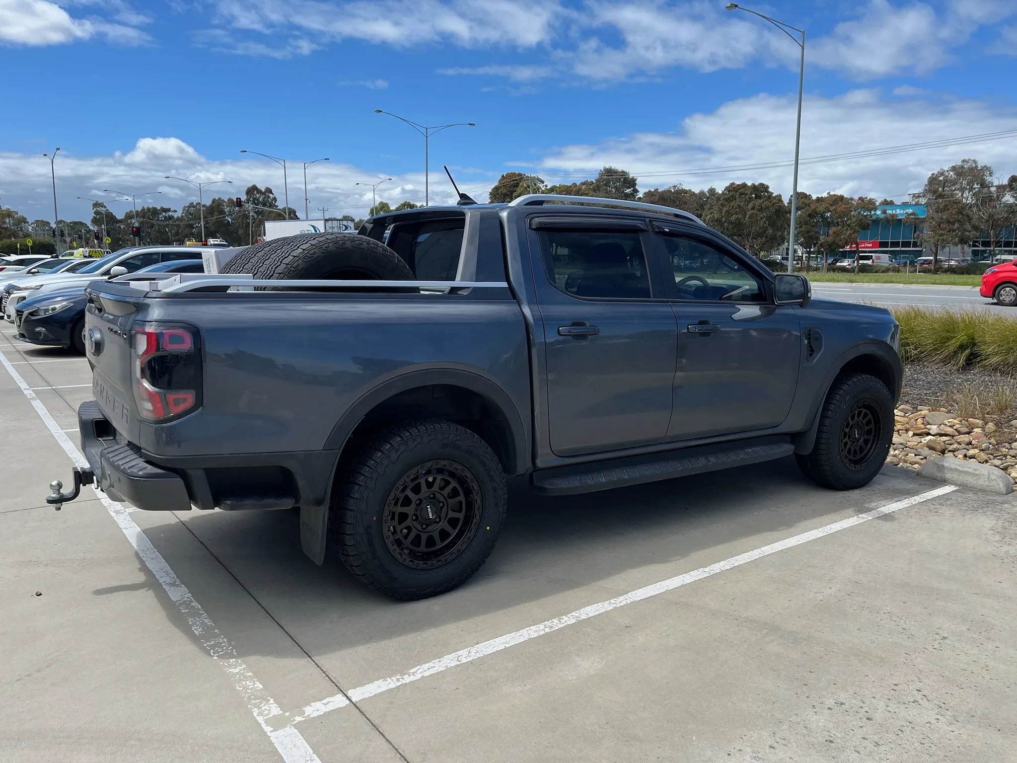 FORD RANGER with ROH ASSAULT 17X9 MATTE BLACK |  | FORD